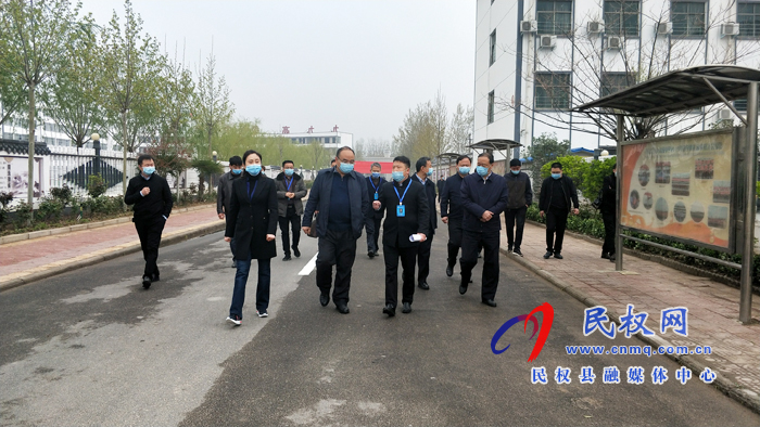 河南省教育廳督導組蒞臨我縣檢查指導高三開學前準備工作 河南省教育廳督導組蒞臨我縣檢查指導高三開學前準備工作