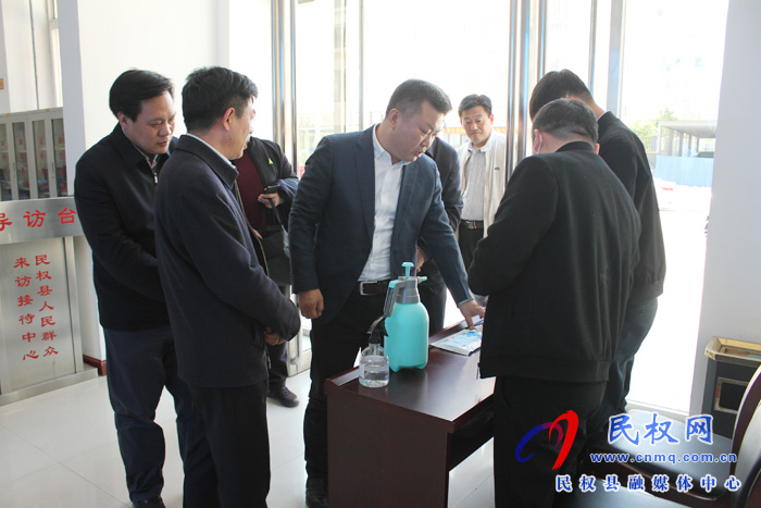 市委常委、政法委書記牛亞東到我縣調(diào)研基層社會治理工作和“黨建＋一中心四平臺”建設(shè)情況