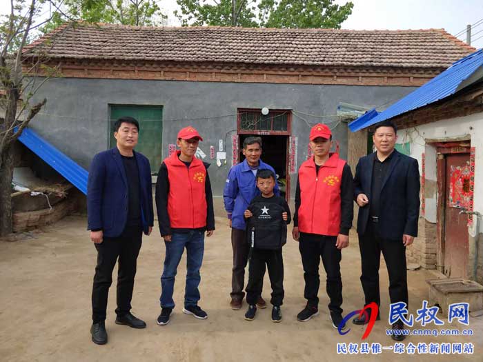 民權(quán)縣道路運(yùn)輸服務(wù)中心開展走訪關(guān)愛留守兒童志愿服務(wù)活動 民權(quán)縣道路運(yùn)輸服務(wù)中心開展走訪關(guān)愛留守兒童志愿服務(wù)活動