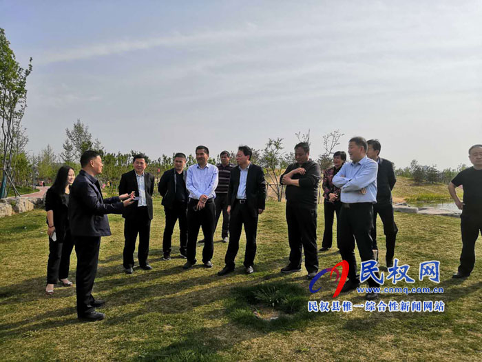 縣委常委、常務(wù)副縣長(zhǎng)李啟峰調(diào)研百城提質(zhì)工程等重點(diǎn)工作