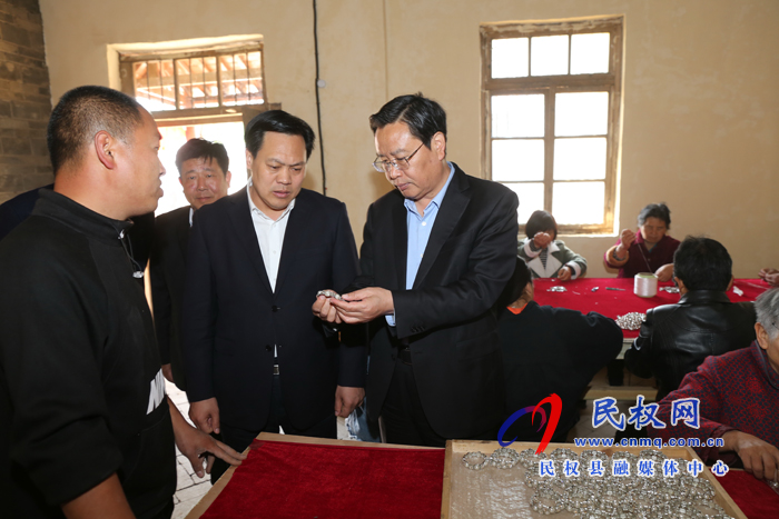 市人大常委會(huì)副主任、縣委書記姬脈常調(diào)研我縣人居環(huán)境整治工作