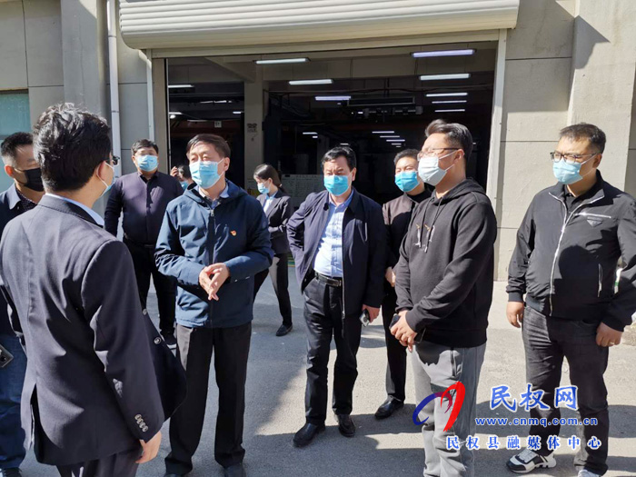 縣委常委、副縣長房季帶隊赴長垣市考察招商