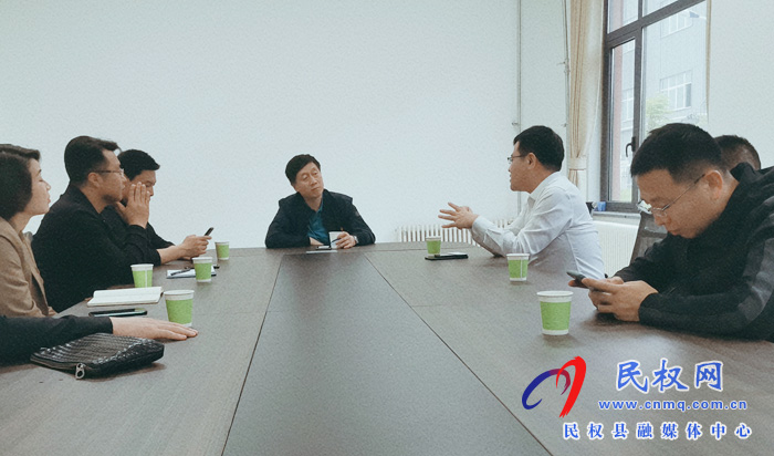 新大洲總裁許樹茂等企業(yè)家組團(tuán)考察我縣保稅物流中心招商運(yùn)營工作 新大洲總裁許樹茂等企業(yè)家組團(tuán)考察我縣保稅物流中心招商運(yùn)營工作