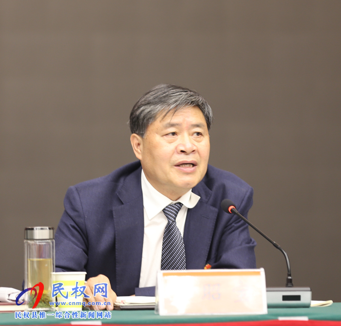 市政協主席曾昭寶，市委常委、常務副市長吳祖明參加民權代表團審議市政府工作報告和計劃、財政工作報告