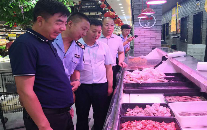 縣市場監(jiān)管局人和所開展食品安全專項(xiàng)檢查 縣市場監(jiān)管局人和所開展食品安全專項(xiàng)檢查