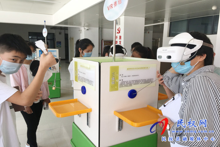 科普大篷車進校園 科普大篷車進校園