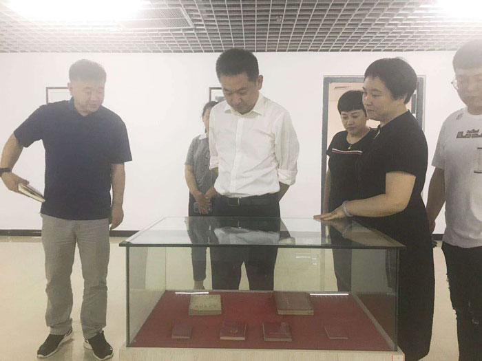 國際檔案日：縣委常委、縣委辦公室主任孟亞松出席縣檔案館開放日活動(dòng)