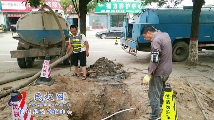縣城管局市政工程大隊(duì):加大清淤力度 確保汛期排水通暢 縣城管局市政工程大隊(duì):加大清淤力度 確保汛期排水通暢