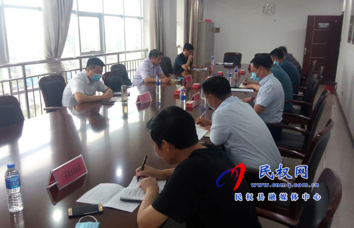 縣金融工作局召開預(yù)防和處置非法集資聯(lián)席研判會(huì) 縣金融工作局召開預(yù)防和處置非法集資聯(lián)席研判會(huì)