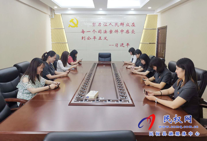 我縣各鄉(xiāng)鎮(zhèn)（街道辦）、縣直各單位認真貫徹全縣三級干部會議暨脫貧攻堅推進會議精神