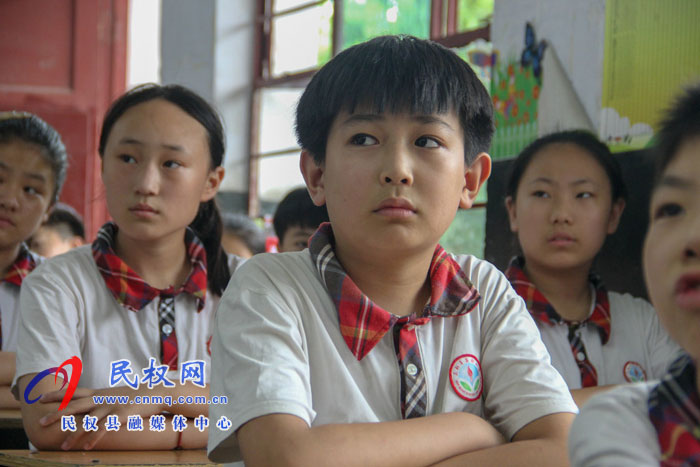 民權(quán)縣實(shí)驗(yàn)小學(xué)開(kāi)展暑期安全教育活動(dòng) 民權(quán)縣實(shí)驗(yàn)小學(xué)開(kāi)展暑期安全教育活動(dòng)