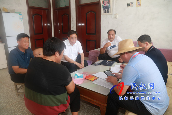 市人大常委會(huì)副主任、縣委書(shū)記姬脈常調(diào)研我縣脫貧攻堅(jiān)普查工作