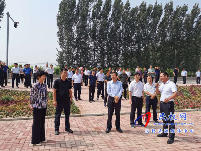 我縣開(kāi)展2020年上半年鄉(xiāng)鎮(zhèn)(街道)重點(diǎn)工作巡查觀摩活動(dòng) 我縣開(kāi)展2020年上半年鄉(xiāng)鎮(zhèn)(街道)重點(diǎn)工作巡查觀摩活動(dòng)