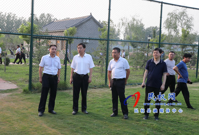 我縣開(kāi)展2020年上半年鄉(xiāng)鎮(zhèn)(街道)重點(diǎn)工作巡查觀摩活動(dòng) 我縣開(kāi)展2020年上半年鄉(xiāng)鎮(zhèn)(街道)重點(diǎn)工作巡查觀摩活動(dòng)