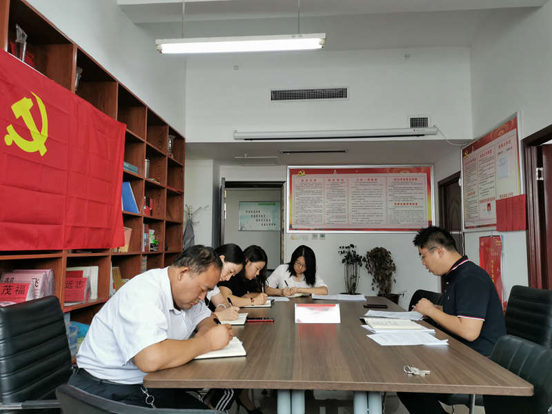 團委傳達學習政府廉政工作會精神 團委傳達學習政府廉政工作會精神