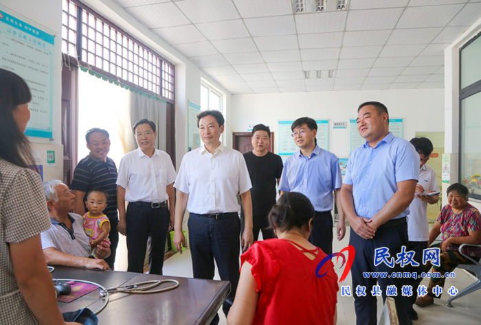 市長張建慧到民權(quán)調(diào)研扶貧工作 市長張建慧到民權(quán)調(diào)研扶貧工作