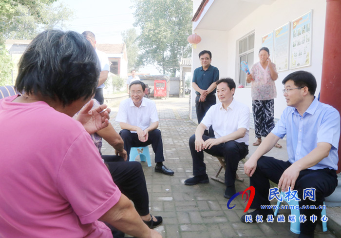 市長張建慧到民權(quán)調(diào)研扶貧工作 市長張建慧到民權(quán)調(diào)研扶貧工作