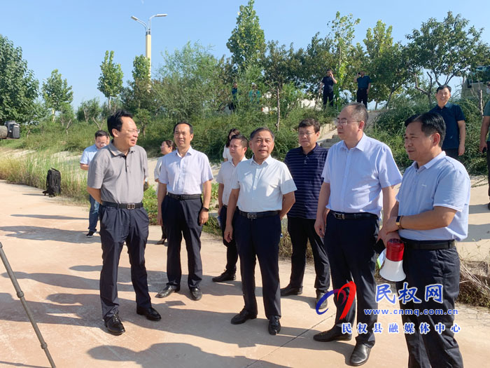 江南大學校長助理張光生到我縣調(diào)研黃河故道保護與開發(fā)工作