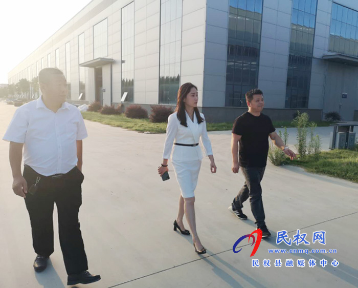 副縣長朱琳到老顏集鄉(xiāng)“一聯(lián)三幫”聯(lián)系企業(yè)進行調(diào)研