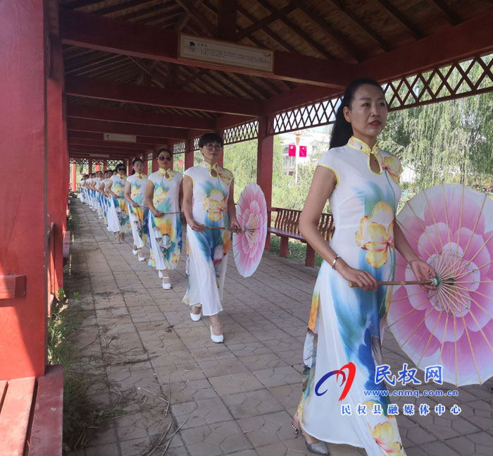 “醉美”旗袍秀，驚艷水上任莊——“小江南”