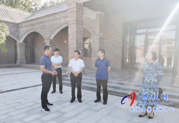 縣人大常委、副主任石克林帶隊(duì)到雙塔鎮(zhèn)指導(dǎo)人大建設(shè)工作