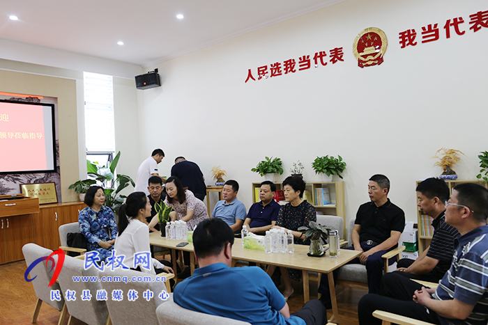 縣人大常委會主任周燕帶隊(duì)赴成都市雙流區(qū)、郫都區(qū)人大考察學(xué)習(xí)