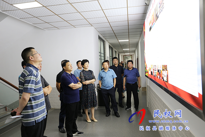 縣人大常委會主任周燕帶隊(duì)赴成都市雙流區(qū)、郫都區(qū)人大考察學(xué)習(xí)