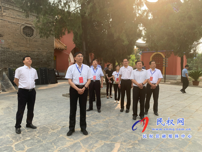 市人大常委會評議組到我縣調(diào)研民族宗教工作 市人大常委會評議組到我縣調(diào)研民族宗教工作