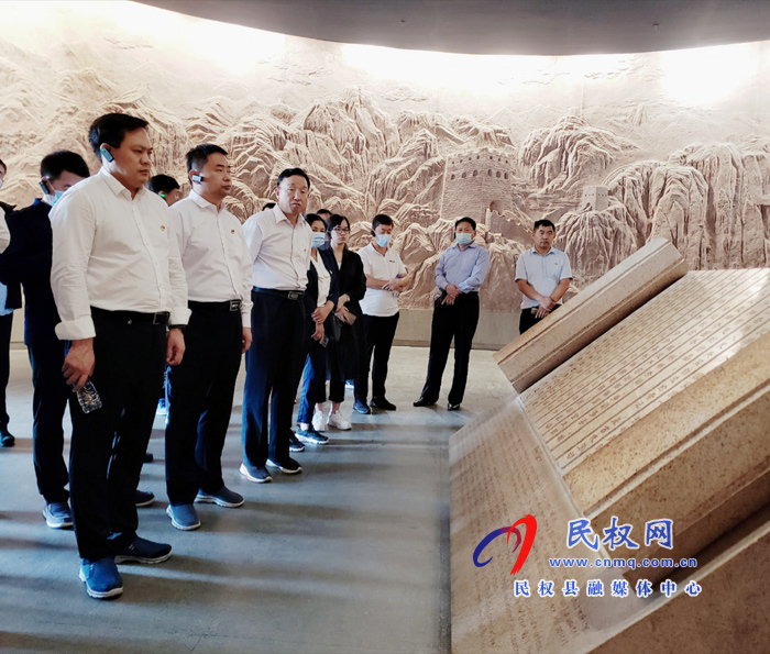 民權(quán)縣基層黨建培訓(xùn)班開(kāi)展現(xiàn)場(chǎng)教學(xué)活動(dòng) 民權(quán)縣基層黨建培訓(xùn)班開(kāi)展現(xiàn)場(chǎng)教學(xué)活動(dòng)