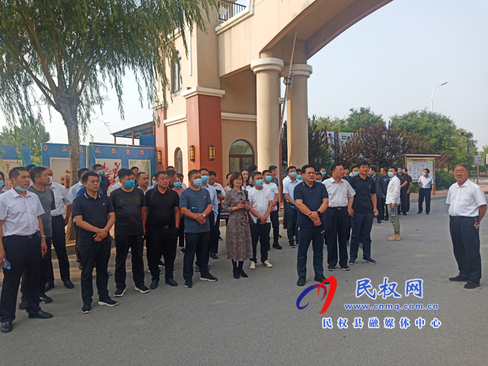 民權(quán)縣基層黨建培訓(xùn)班開(kāi)展現(xiàn)場(chǎng)教學(xué)活動(dòng) 民權(quán)縣基層黨建培訓(xùn)班開(kāi)展現(xiàn)場(chǎng)教學(xué)活動(dòng)