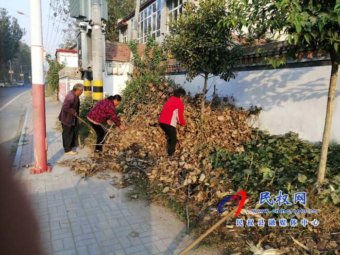 孫六鎮(zhèn)“三秋”期間人居環(huán)境整治不懈怠 孫六鎮(zhèn)“三秋”期間人居環(huán)境整治不懈怠