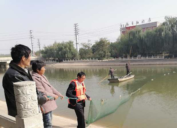 水利局開展河道清理工作 助力全國文明城市創(chuàng)建 水利局開展河道清理工作 助力全國文明城市創(chuàng)建