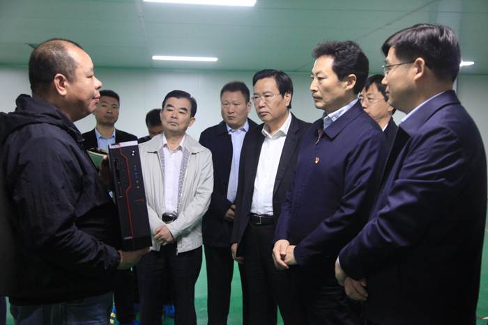 市長張建慧到我縣調(diào)研產(chǎn)業(yè)扶貧和重點(diǎn)項(xiàng)目建設(shè) 市長張建慧到我縣調(diào)研產(chǎn)業(yè)扶貧和重點(diǎn)項(xiàng)目建設(shè)