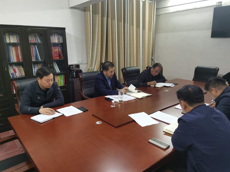 縣住建局集中學習《習近平談治國理政》第三卷座談會 縣住建局集中學習《習近平談治國理政》第三卷座談會