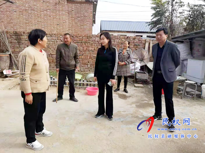 副縣長(zhǎng)朱琳到老顏集鄉(xiāng)督導(dǎo)脫貧攻堅(jiān)工作 副縣長(zhǎng)朱琳到老顏集鄉(xiāng)督導(dǎo)脫貧攻堅(jiān)工作