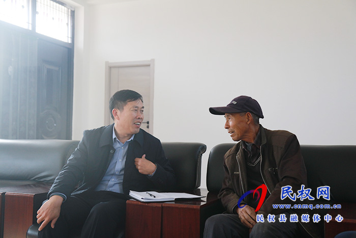 民權縣王橋鎮(zhèn):麻花產業(yè)撬開鄉(xiāng)村振興發(fā)展路 民權縣王橋鎮(zhèn):麻花產業(yè)撬開鄉(xiāng)村振興發(fā)展路
