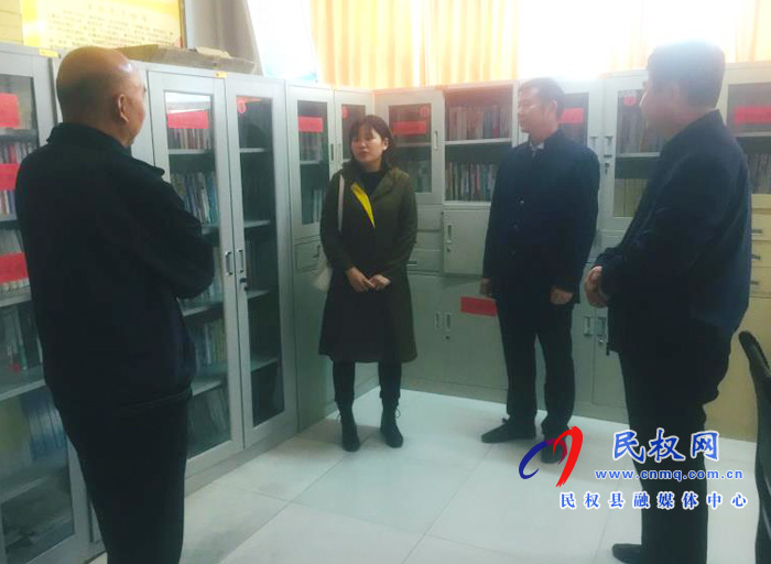 商丘市總工會到住建局水務公司檢查指導職工書屋建設工作 商丘市總工會到住建局水務公司檢查指導職工書屋建設工作
