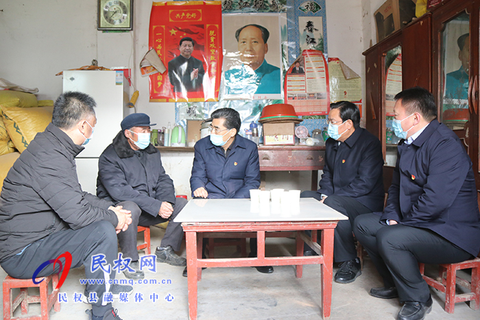 副省長(zhǎng)、市委書記王戰(zhàn)營(yíng)到民權(quán)縣開展“三?五”基層工作日活動(dòng) 宣講黨的十九屆五中全會(huì)精神 調(diào)研脫貧攻堅(jiān)