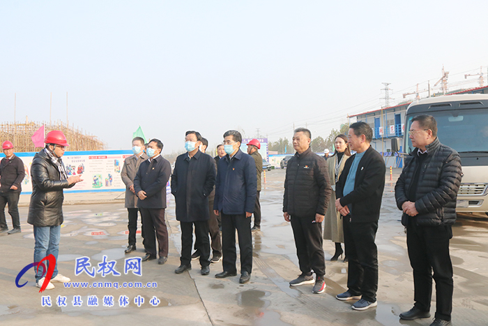 副省長(zhǎng)、市委書記王戰(zhàn)營(yíng)到民權(quán)縣開展“三?五”基層工作日活動(dòng) 宣講黨的十九屆五中全會(huì)精神 調(diào)研脫貧攻堅(jiān)