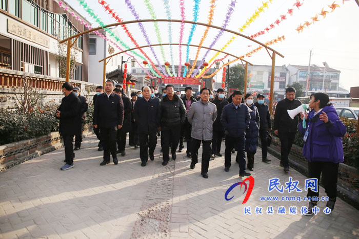 商丘市老年書(shū)畫(huà)工作現(xiàn)場(chǎng)會(huì)暨民權(quán)縣老年書(shū)畫(huà)工作經(jīng)驗(yàn)交流會(huì)召開(kāi) 商丘市老年書(shū)畫(huà)工作現(xiàn)場(chǎng)會(huì)暨民權(quán)縣老年書(shū)畫(huà)工作經(jīng)驗(yàn)交流會(huì)召開(kāi)