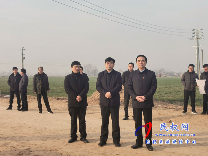 全市高標(biāo)準(zhǔn)農(nóng)田建設(shè)觀摩團(tuán)到我縣觀摩 全市高標(biāo)準(zhǔn)農(nóng)田建設(shè)觀摩團(tuán)到我縣觀摩
