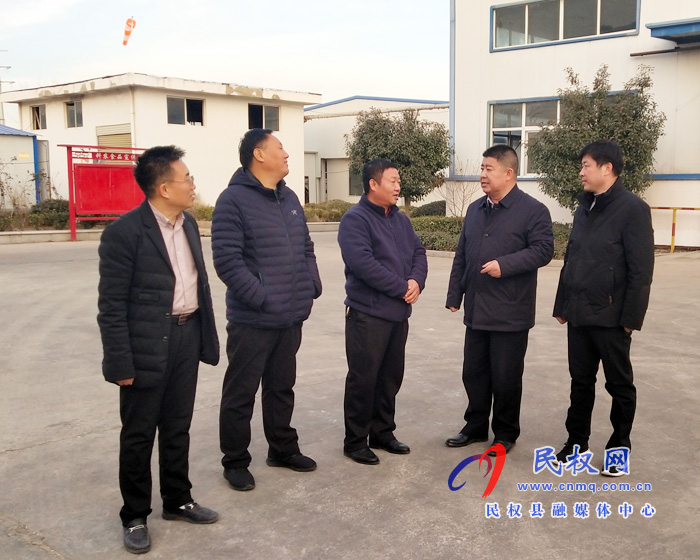副縣長張士彬檢查涉農(nóng)企業(yè)安全生產(chǎn)工作 副縣長張士彬檢查涉農(nóng)企業(yè)安全生產(chǎn)工作