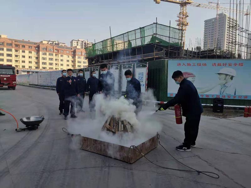 縣住建局開展建筑領(lǐng)域消防教育及應(yīng)急疏散預(yù)案演練活動(dòng) 縣住建局開展建筑領(lǐng)域消防教育及應(yīng)急疏散預(yù)案演練活動(dòng)