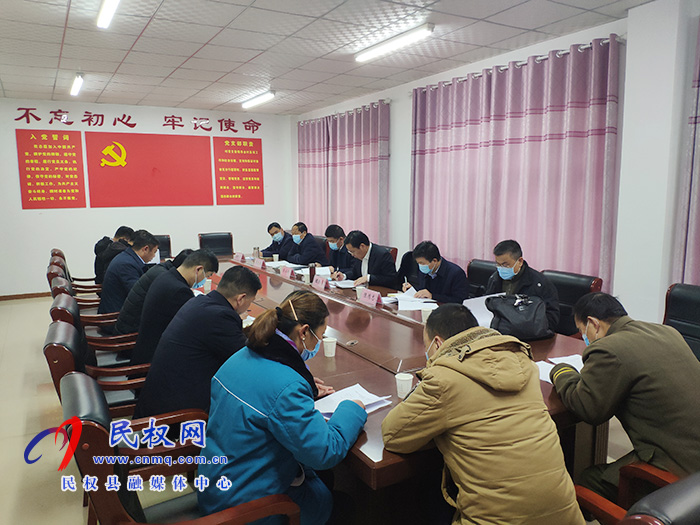 市人大常委會(huì)副主任、縣委書記姬脈常到白云寺鎮(zhèn)開展“三·五”基層工作日活動(dòng)