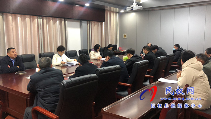 縣人大常委會機關傳達學習縣委第十二屆十次全會暨縣委經(jīng)濟工作會議精神 縣人大常委會機關傳達學習縣委第十二屆十次全會暨縣委經(jīng)濟工作會議精神