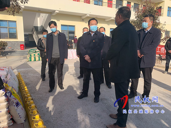 市人大常委會(huì)副主任縣委書(shū)記姬脈常慰問(wèn)敬老院老人 市人大常委會(huì)副主任縣委書(shū)記姬脈常慰問(wèn)敬老院老人