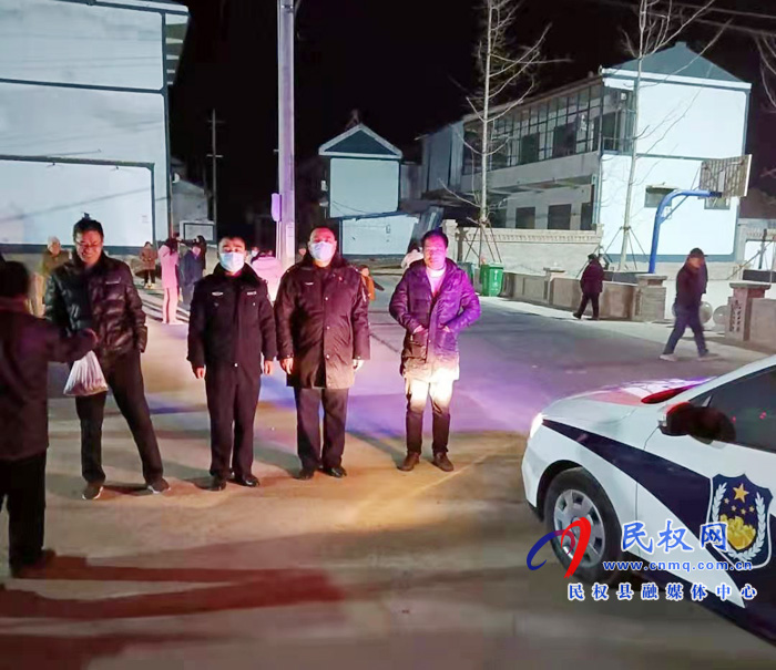 王莊寨鎮(zhèn)多舉措行動加強春節(jié)前巡邏防控力度 王莊寨鎮(zhèn)多舉措行動加強春節(jié)前巡邏防控力度
