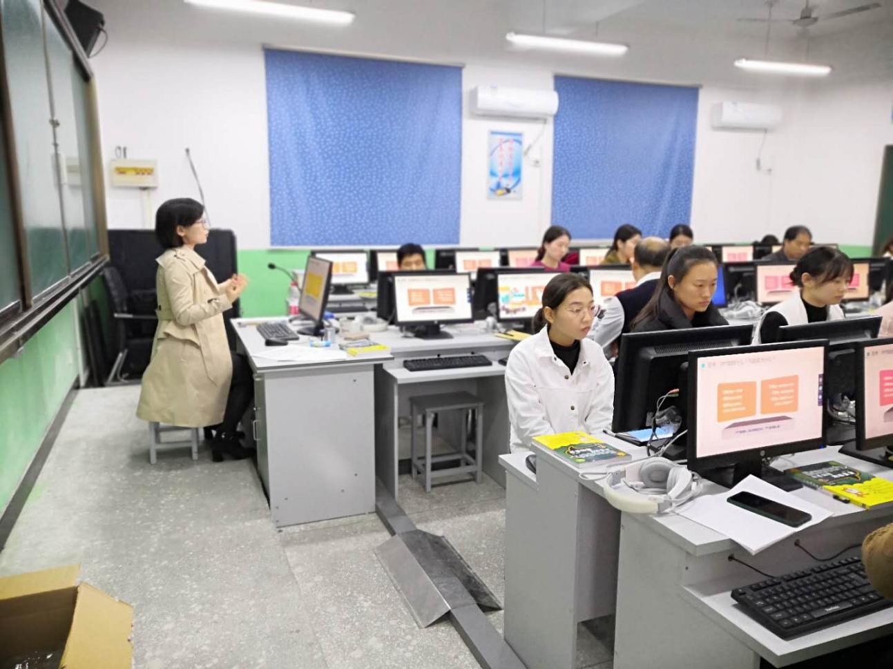 黨建引領(lǐng)向心力 捐資助學助圓夢