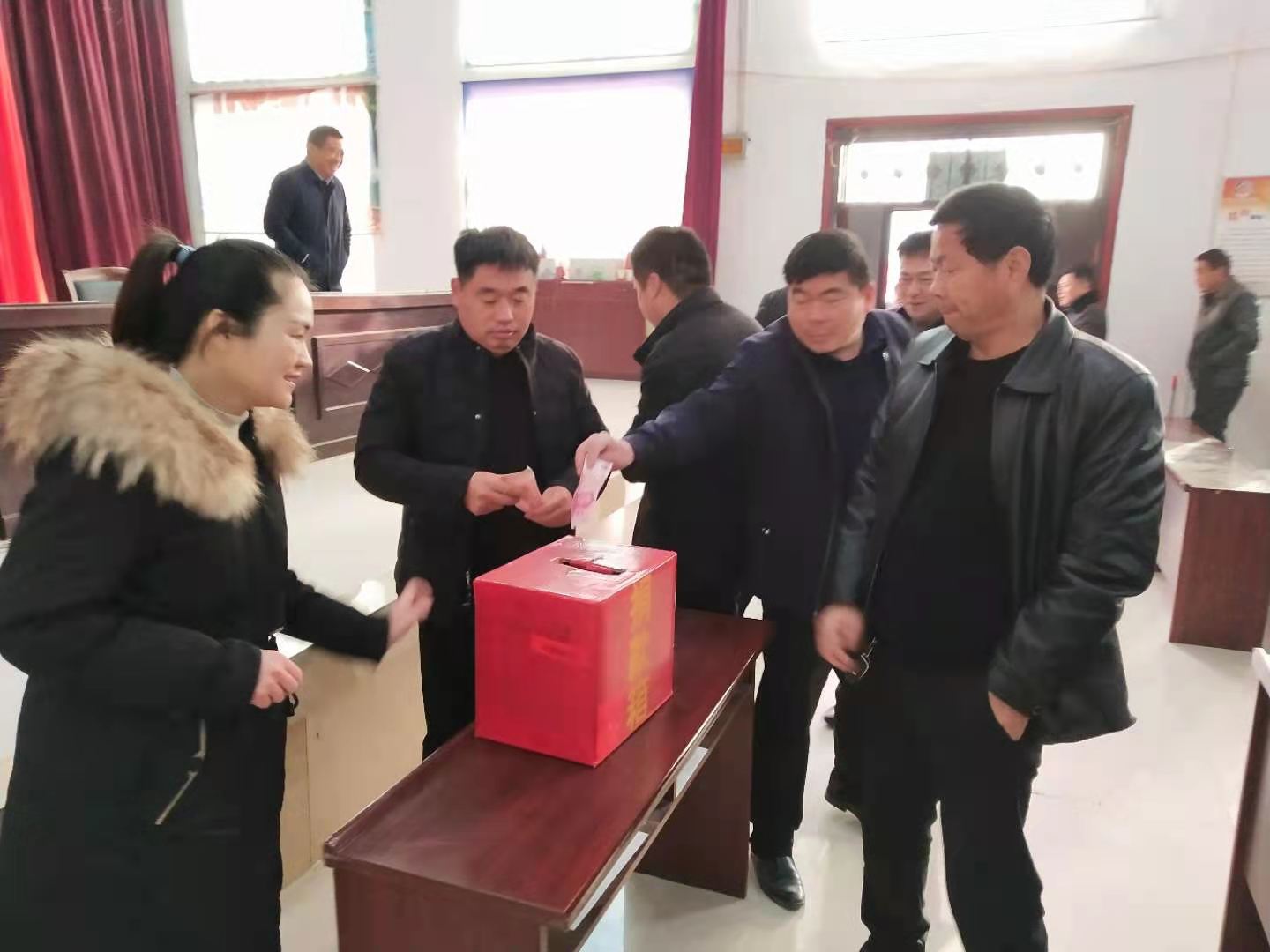 北關(guān)鎮(zhèn)：開(kāi)展“送溫暖、獻(xiàn)愛(ài)心”捐助活動(dòng)