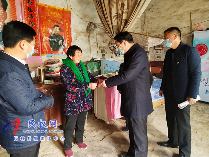 市人大常委會副主任、縣委書記姬脈常到白云寺鎮(zhèn)開展“三·五”基層工作日活動